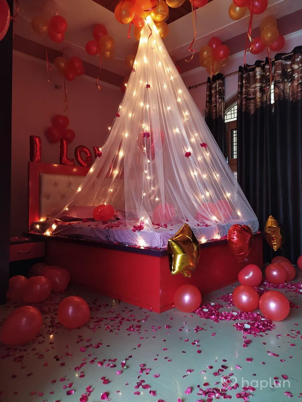 Cabana Decoration for Wedding Night