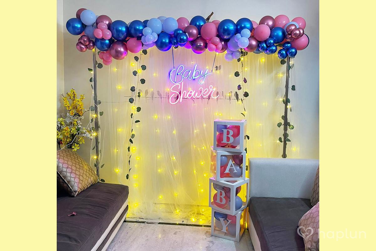 Baby Shower Neon Decor
