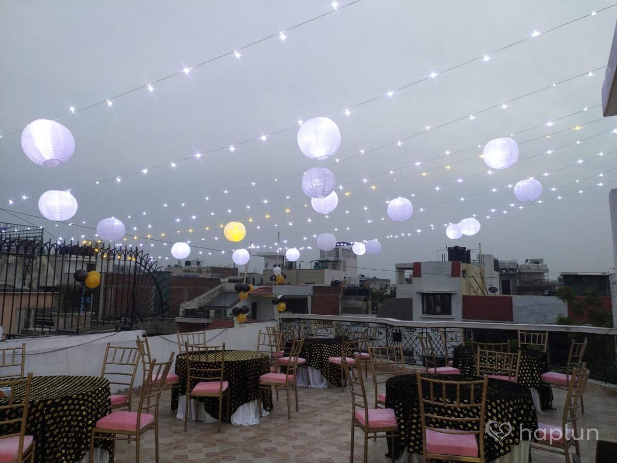 Lantern And Led Phenomenal Decor