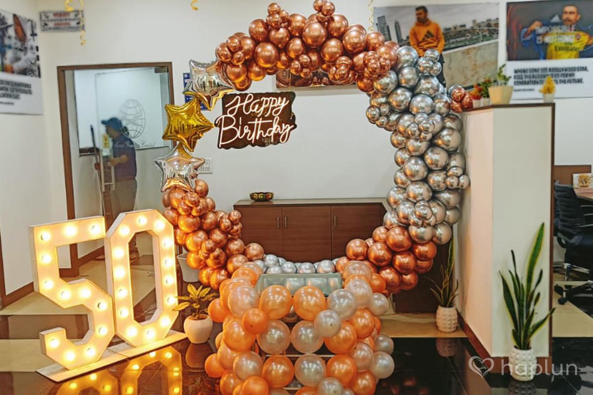 Rosegold Birthday Ring Decoration