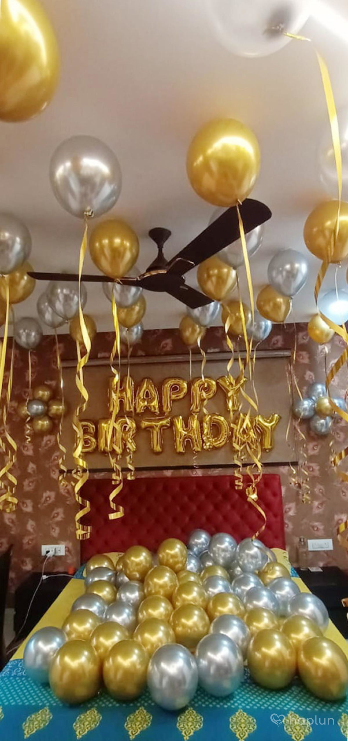 Chrome Balloon Decoration