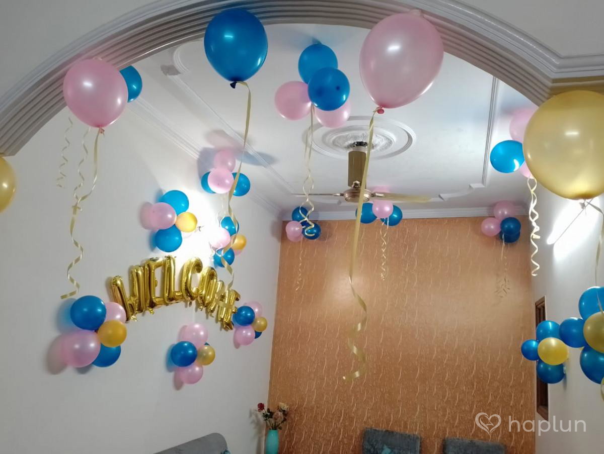 Blue Pink Welcome Decor