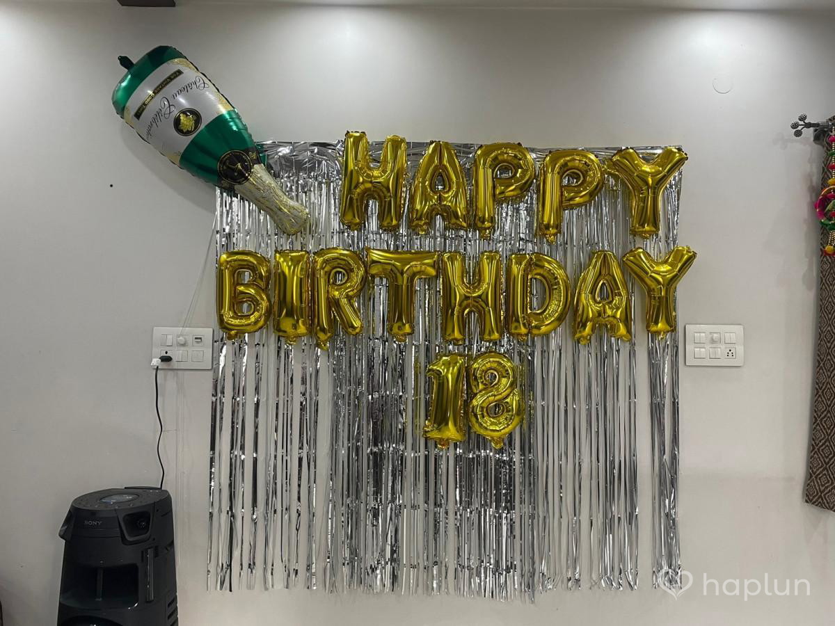 Basic 18th Birthday Decoration