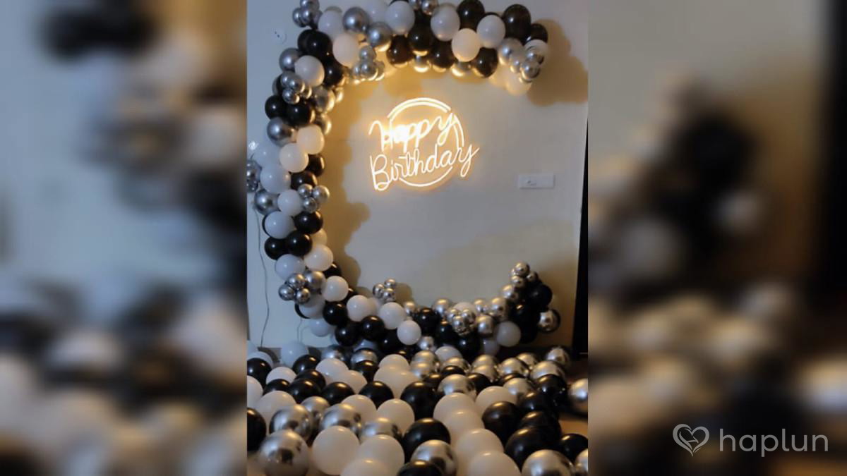 Black & White Birthday Theme Decor