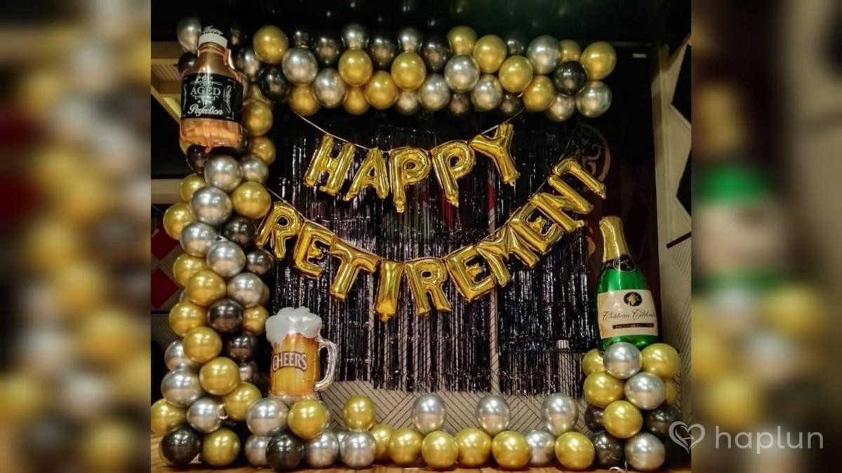 Grand Retirement Decoration