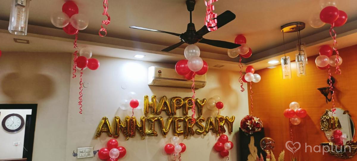 Anniversary Decoration with balloons