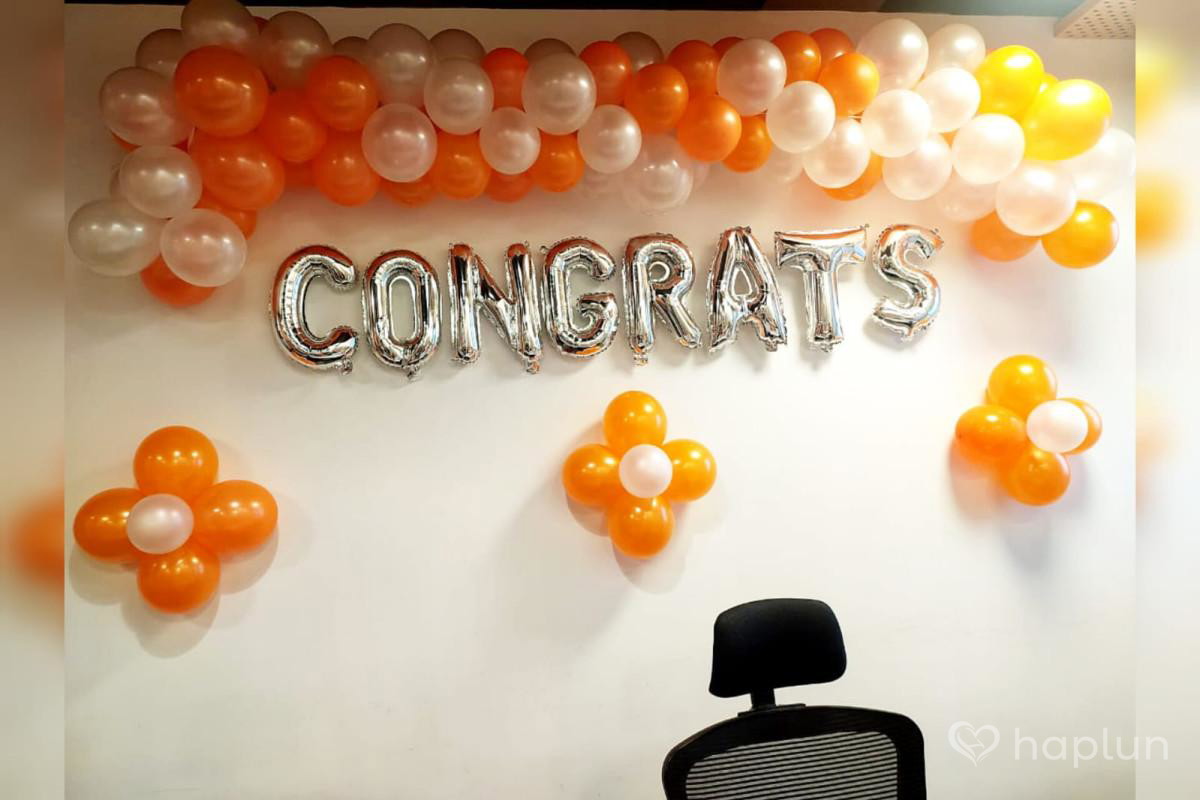 congrats balloon decoration