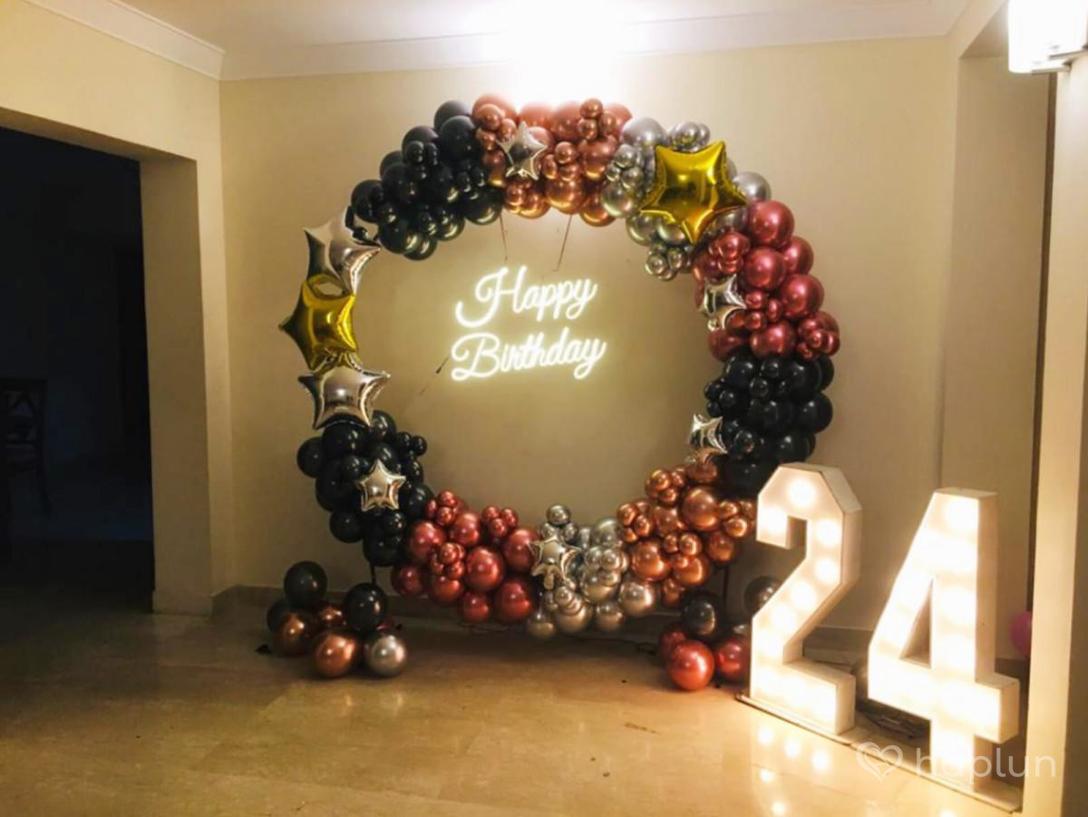 Birthday Party Ring Decoration