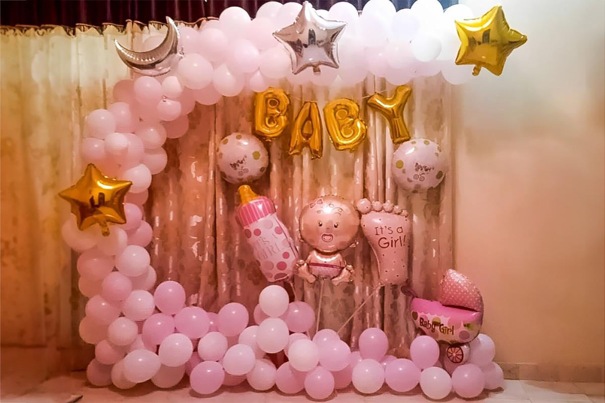 Surprise Baby Girl Welcome Decor