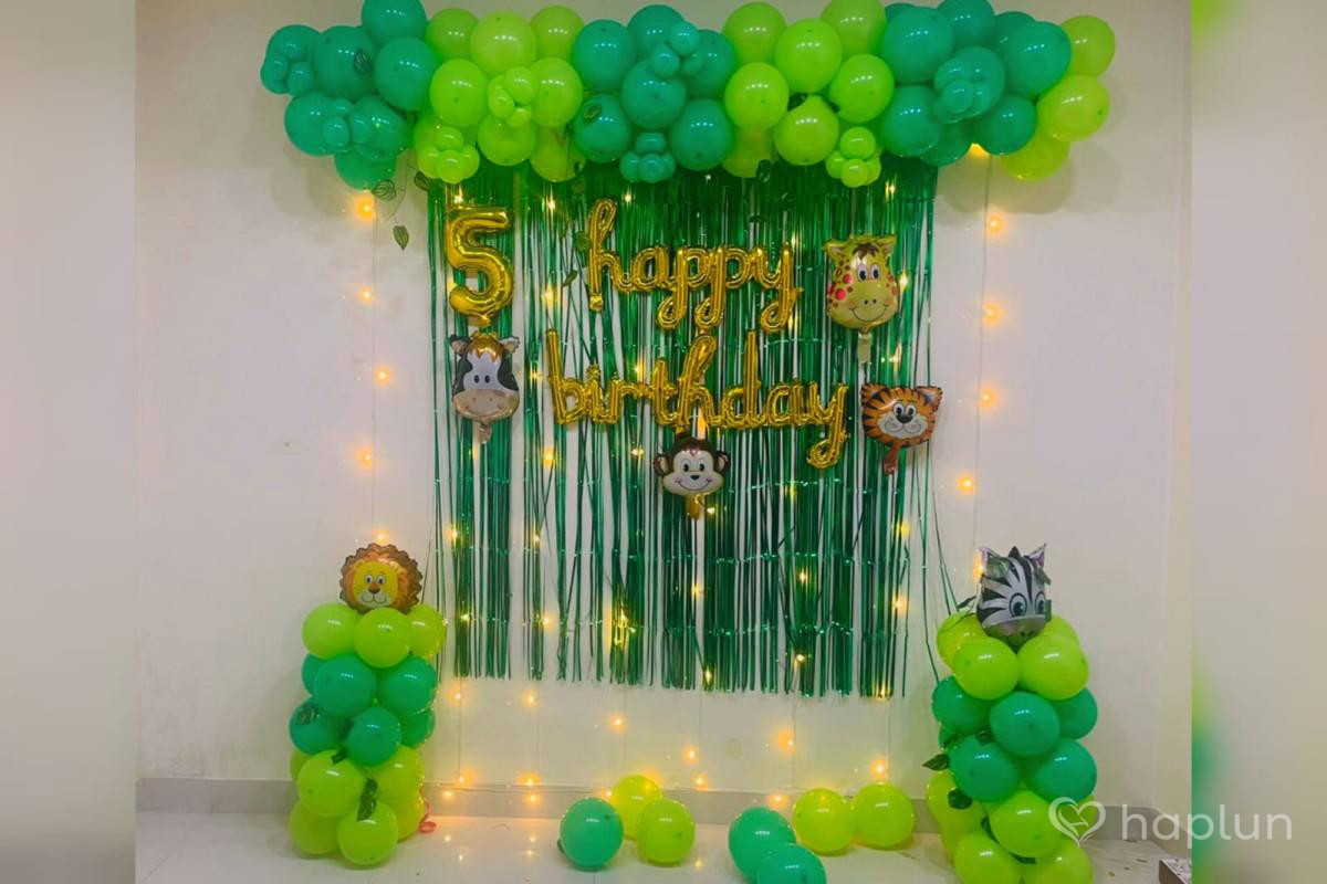 Jungle Animal Theme Decor