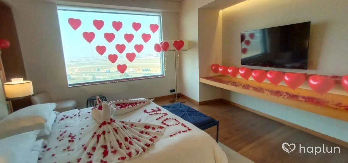 Balloon Decoration for Love