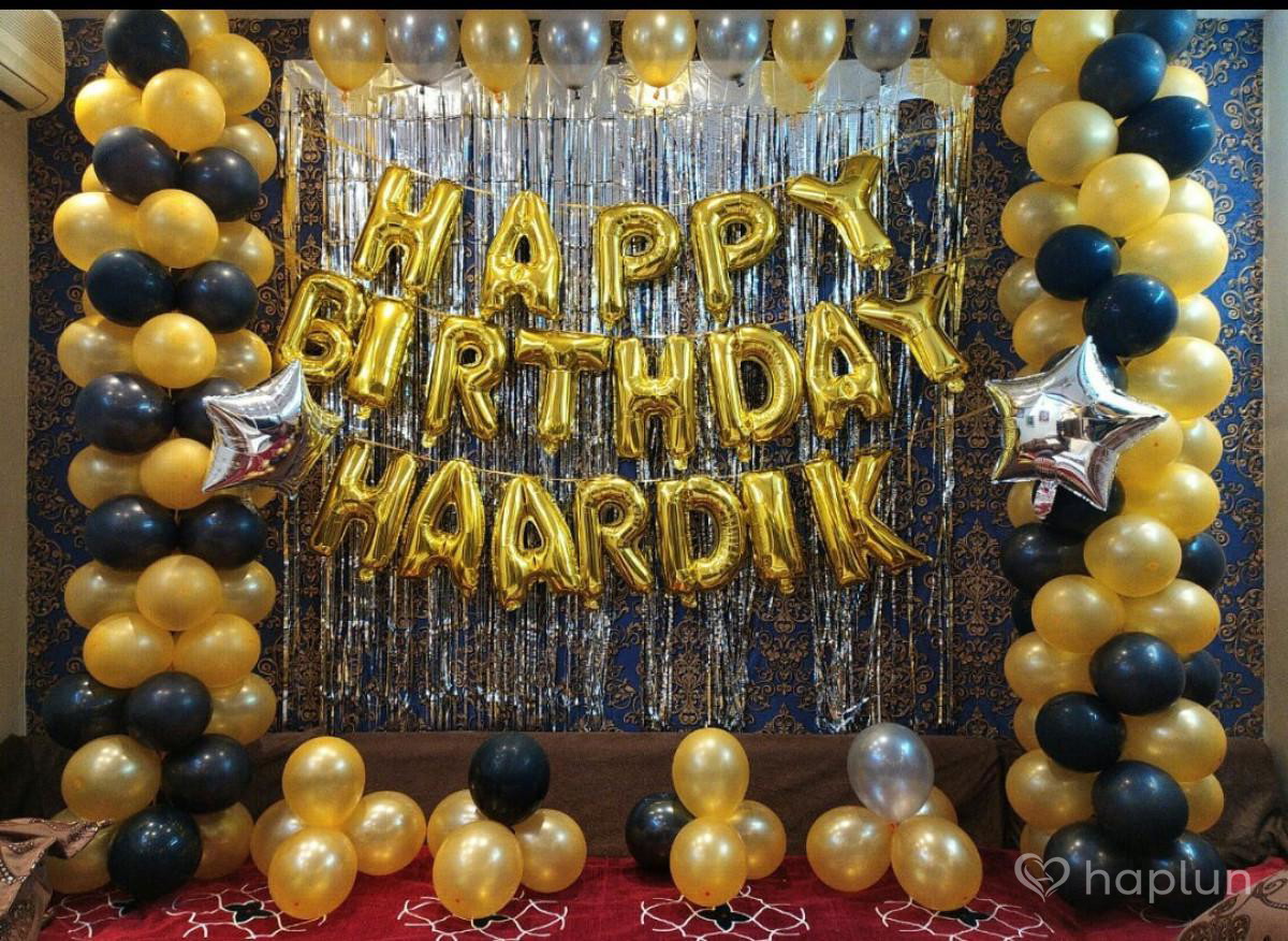 Black and Golden Garland