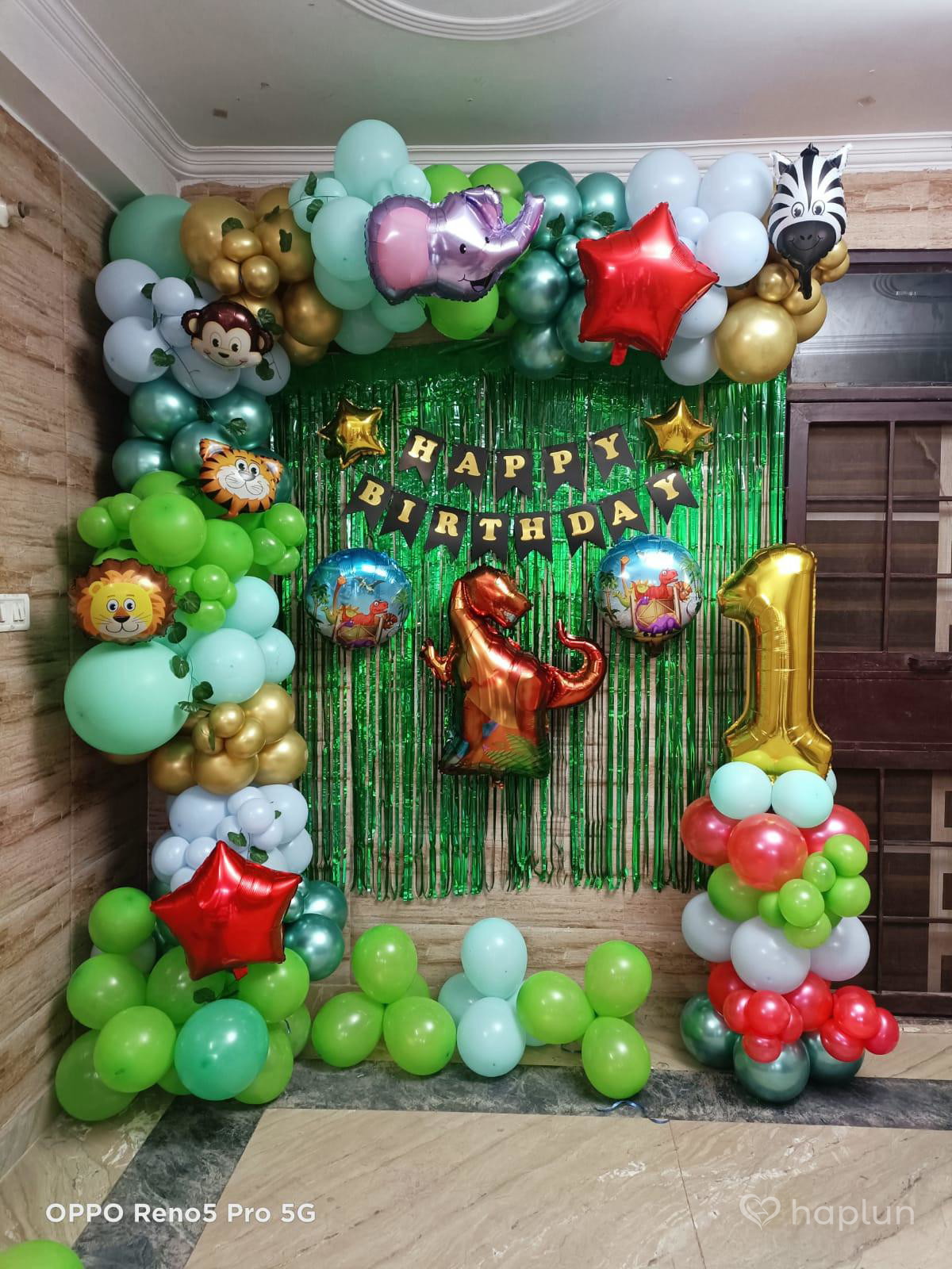 kids dinosaur theme balloon decoration