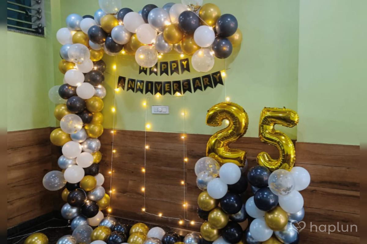 Elegant Anniversary Decoration