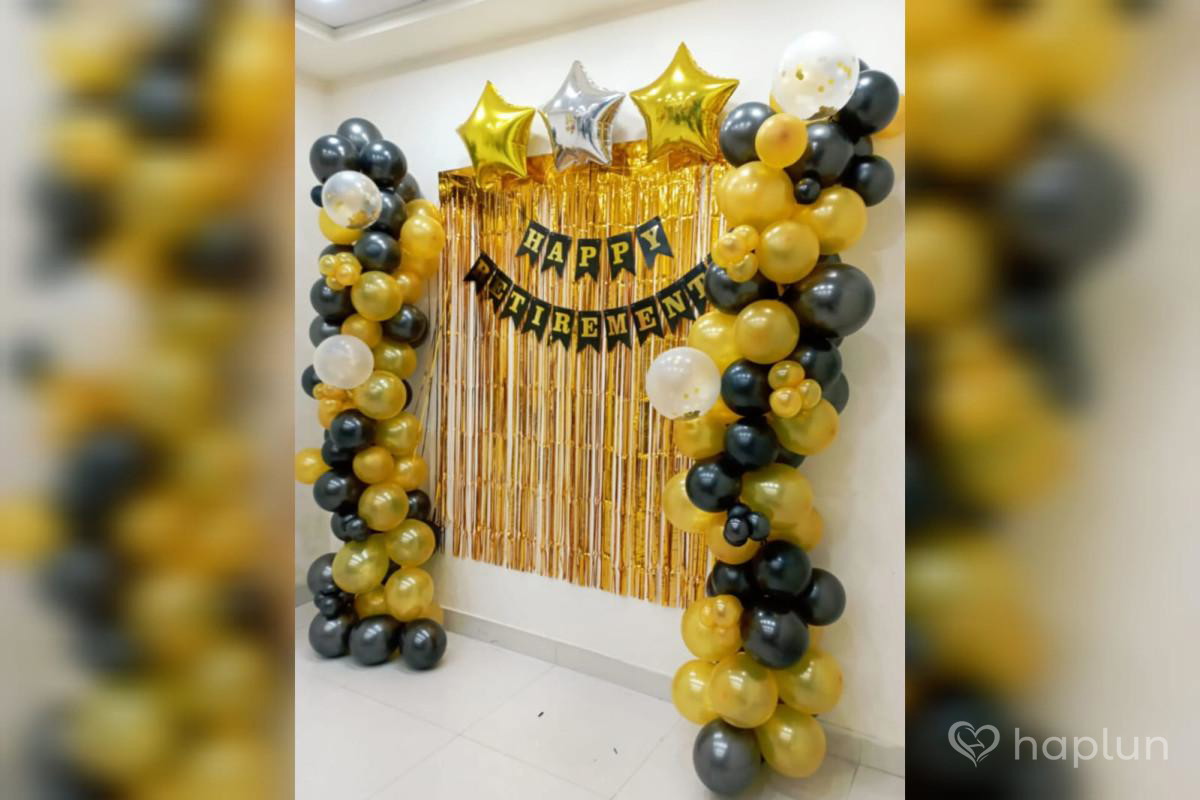 Golden Black Retirement Decor