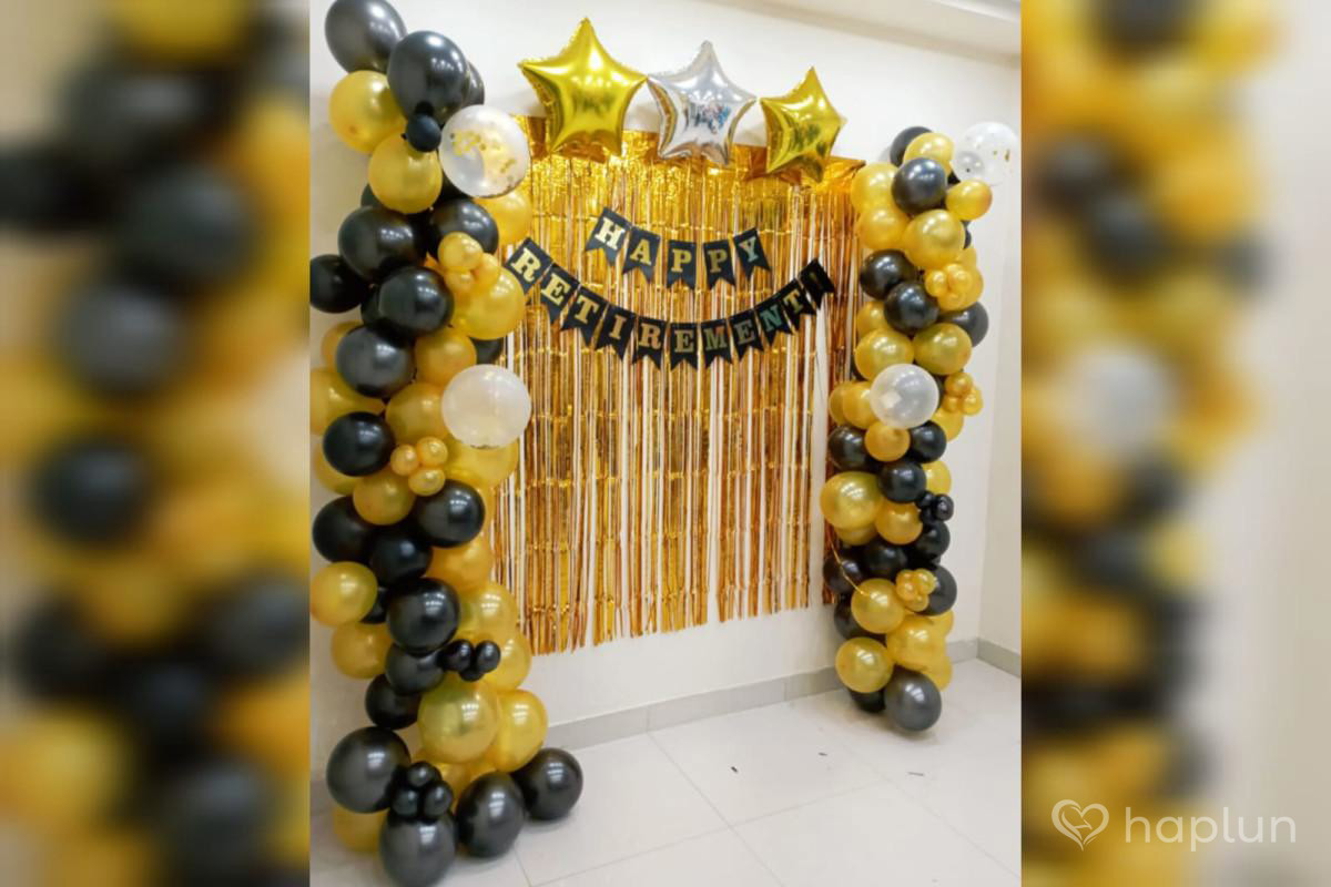 Golden Black Retirement Decor