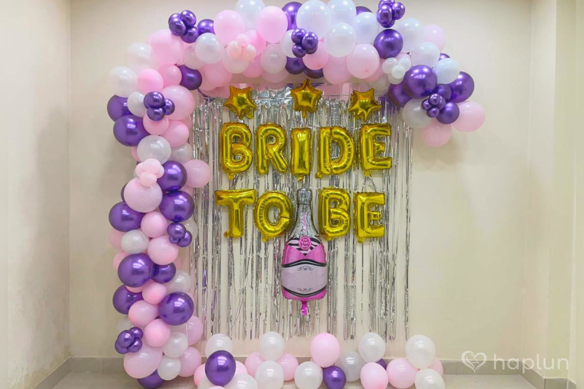 Splendid Bachelorette Party Decor
