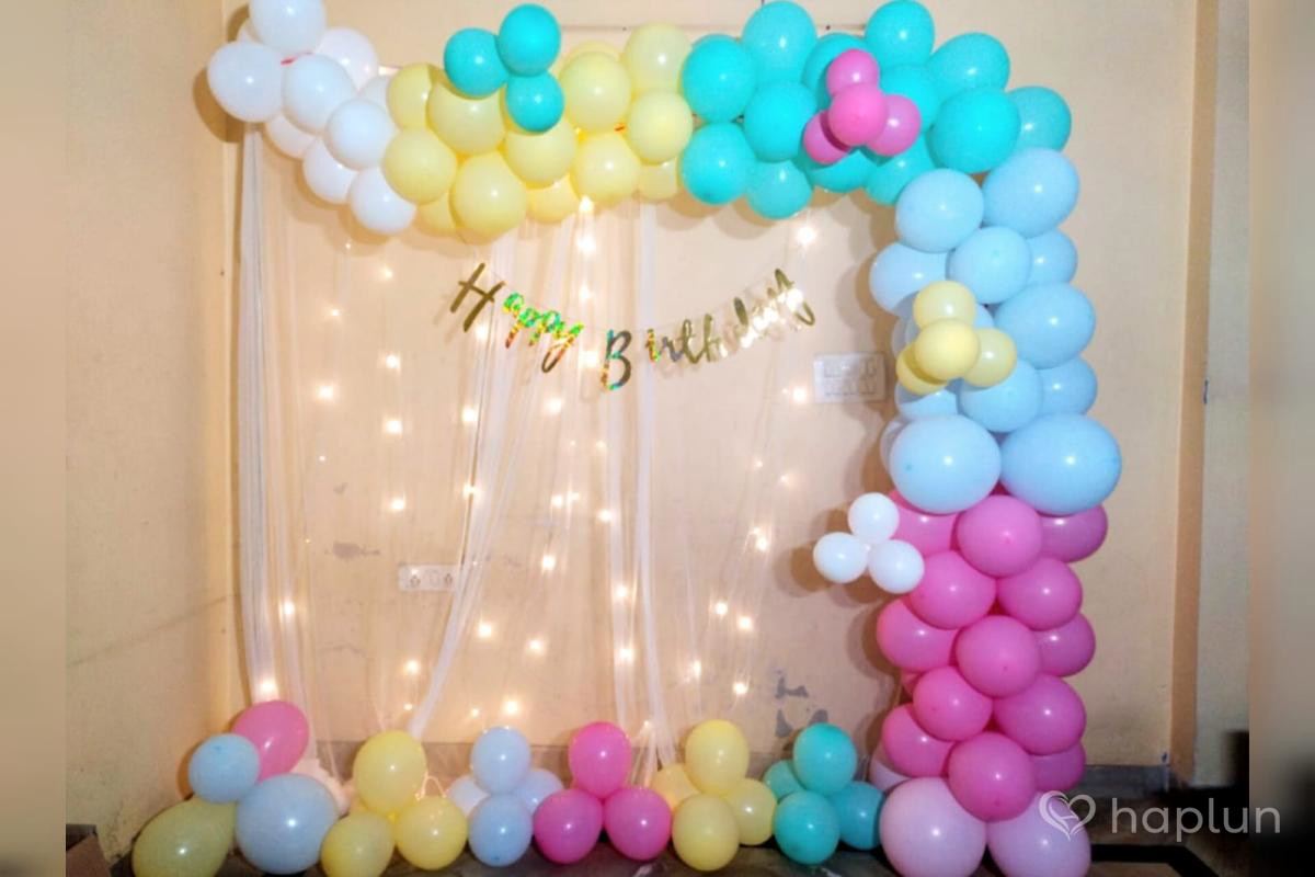 Garland Photo Booth Decoration