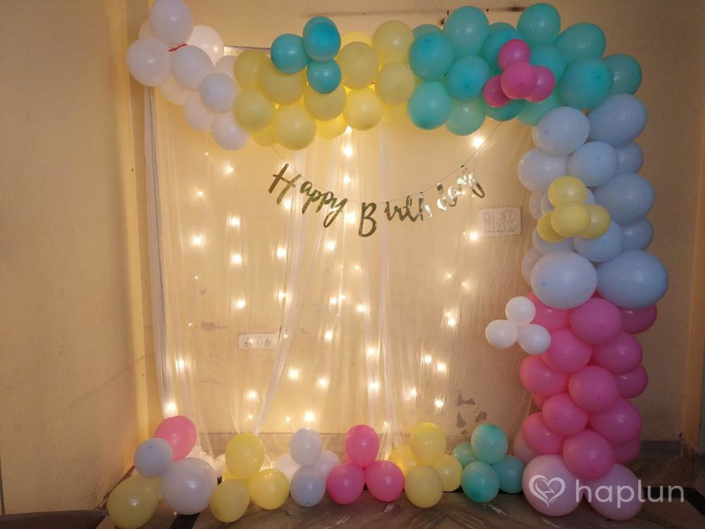 Garland Photo Booth Decoration