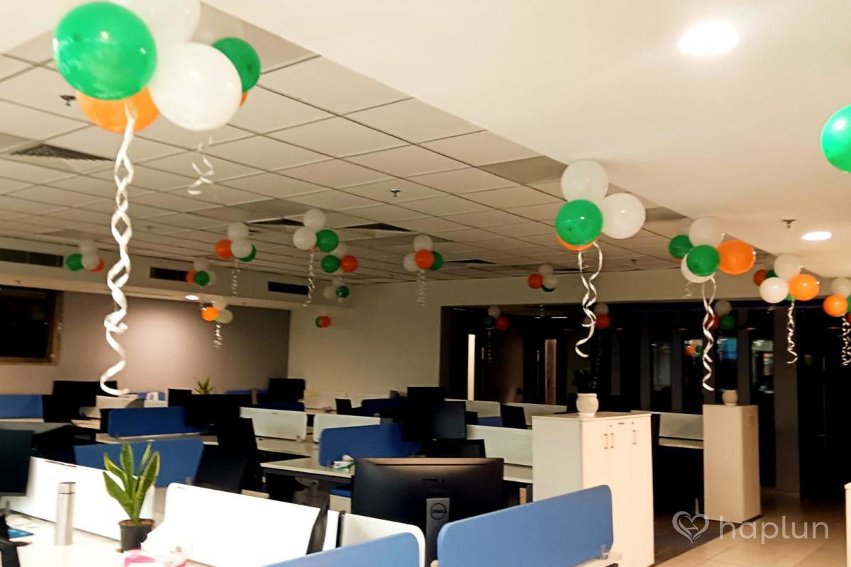Independence Day Premium Office Decor