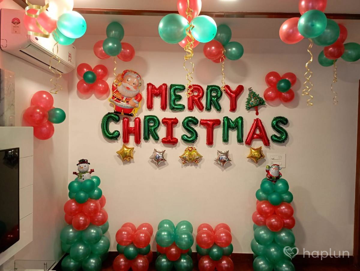 Christmas Balloon Decoration