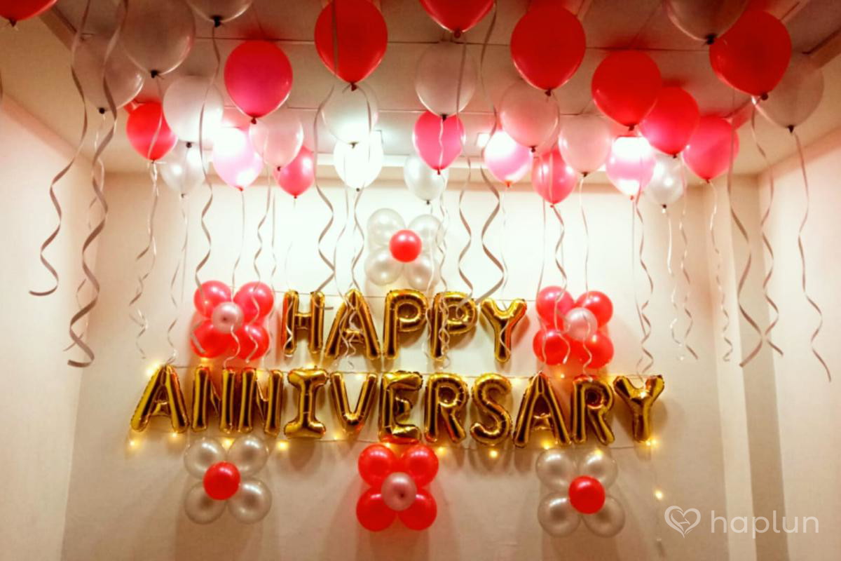 Marriage anniversary decor
