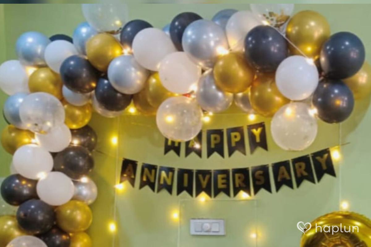 Elegant Anniversary Decoration