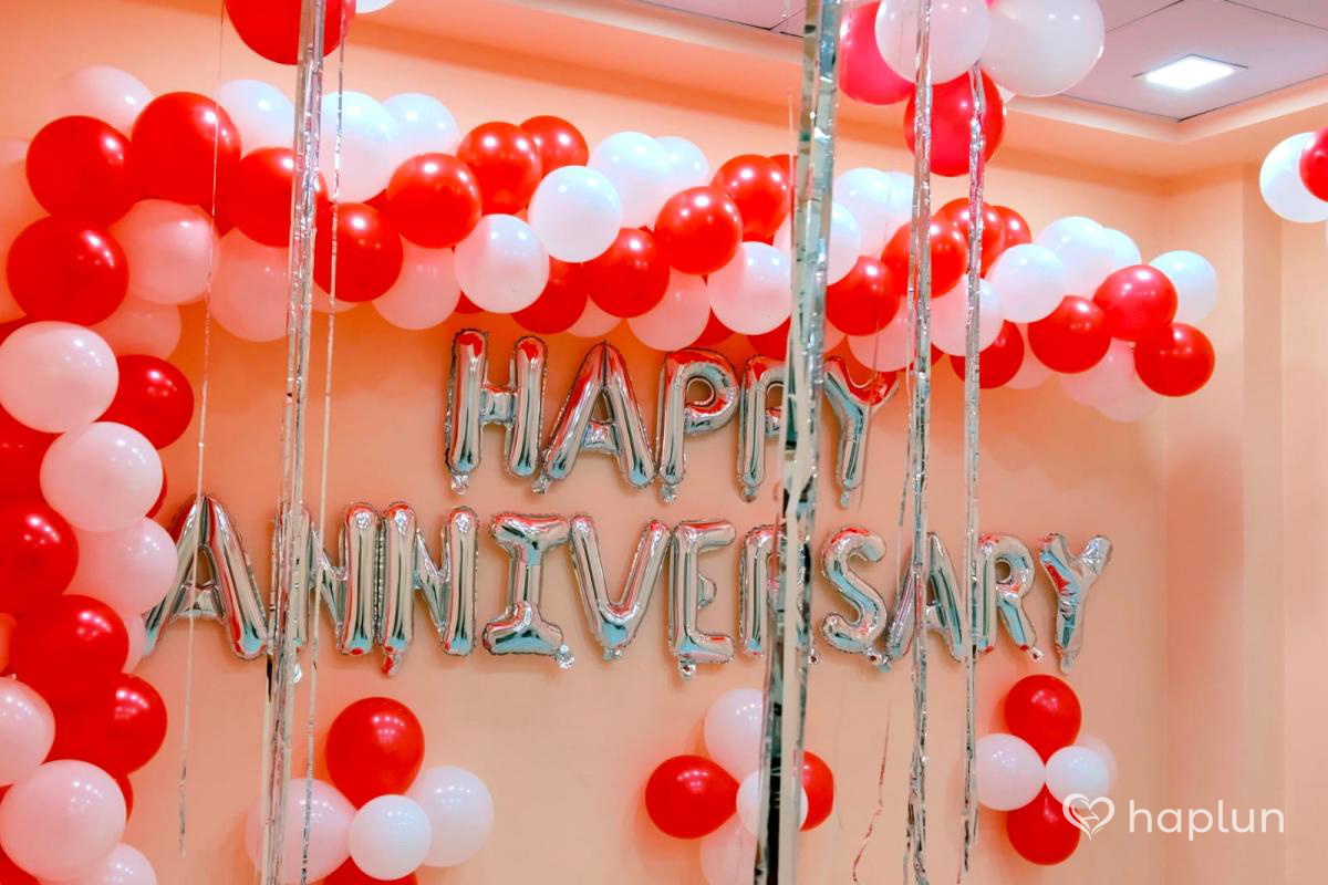Balloon Arch Decoration for Anniversary