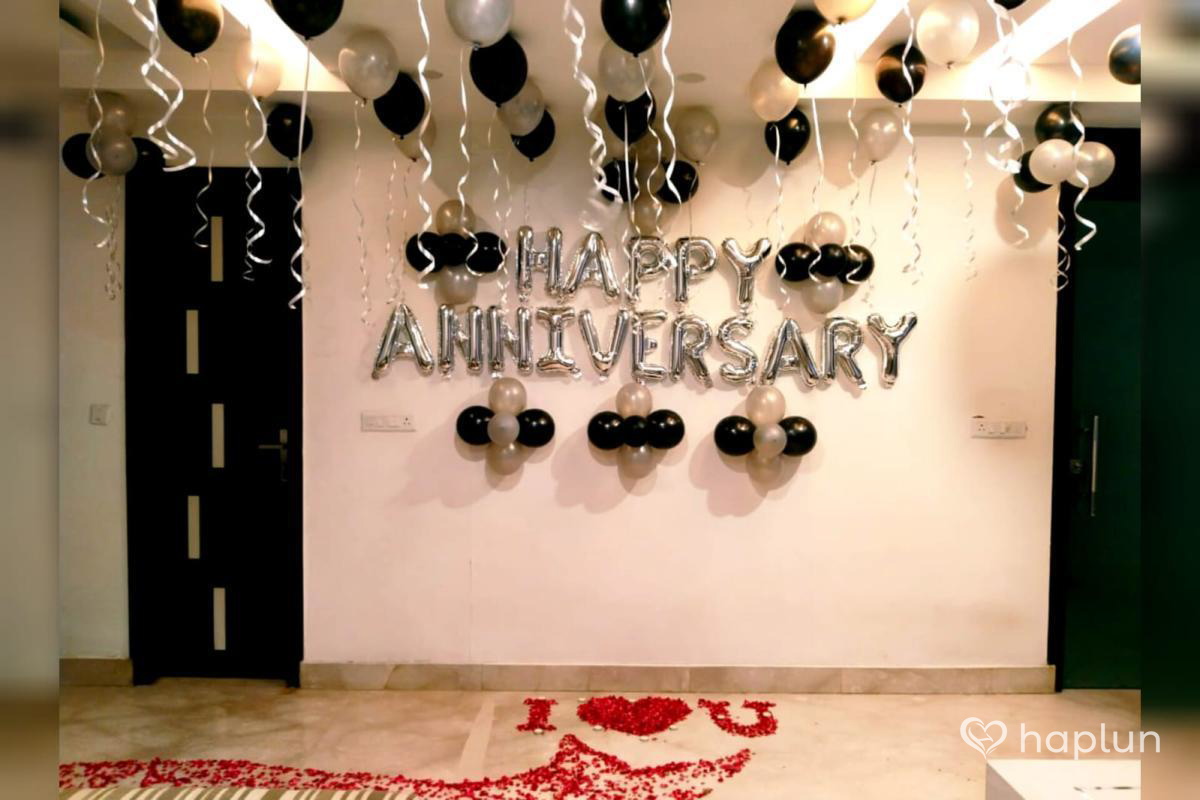 Black Silver Simple Anniversary Decoration