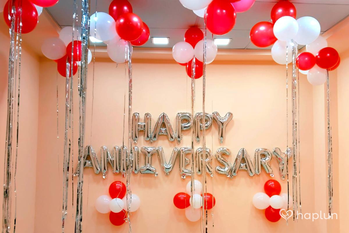Red White Anniversary decoration