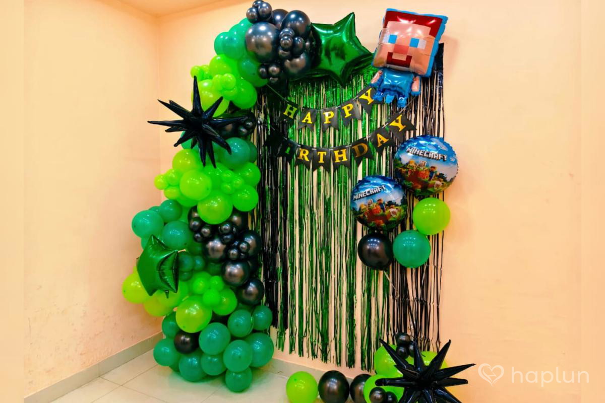 Minecraft Party  Birthday Decoration