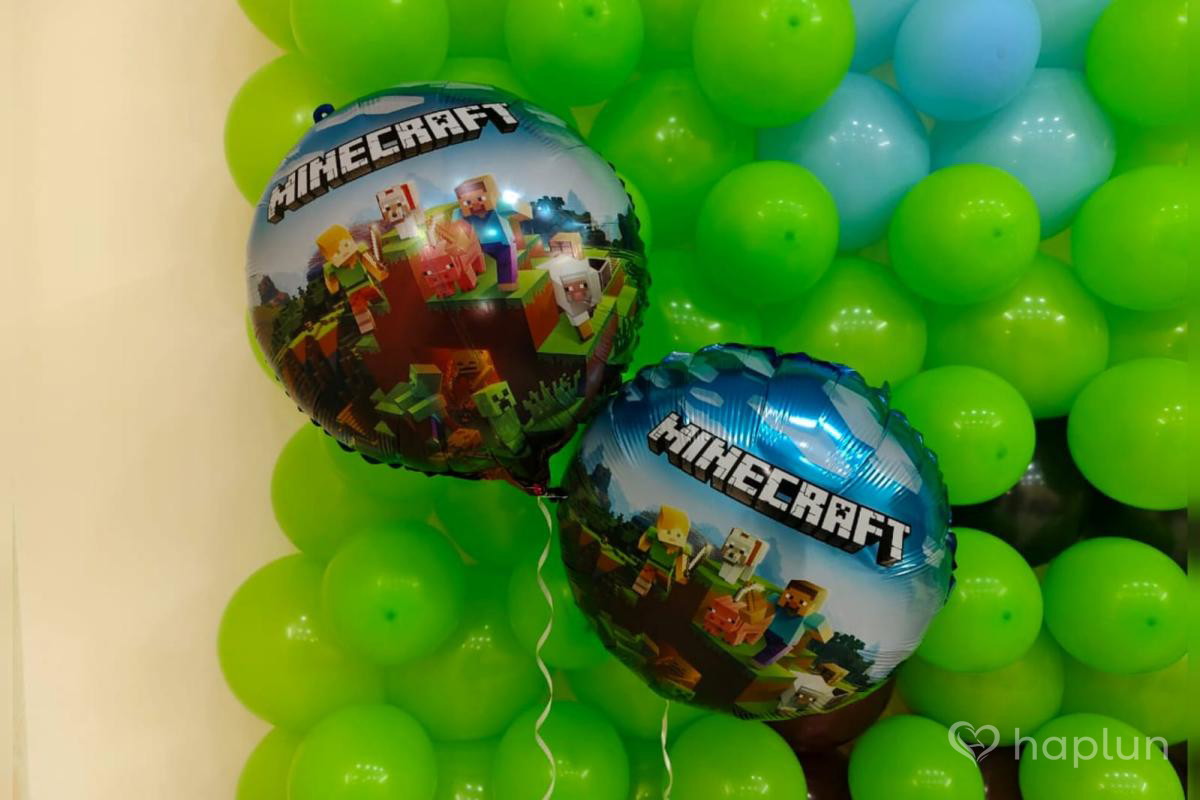 Minecraft Theme surprise Decoration