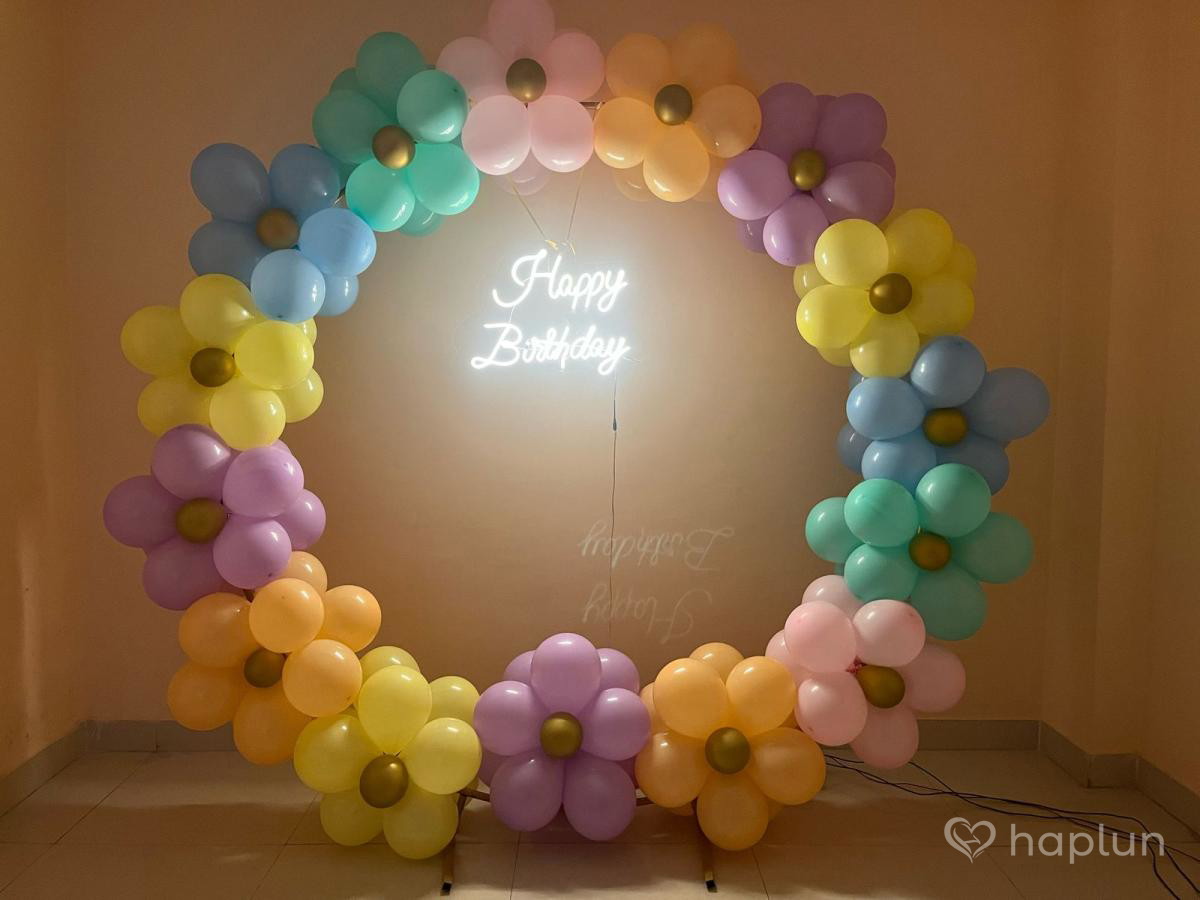 Surprise Ring Decoration