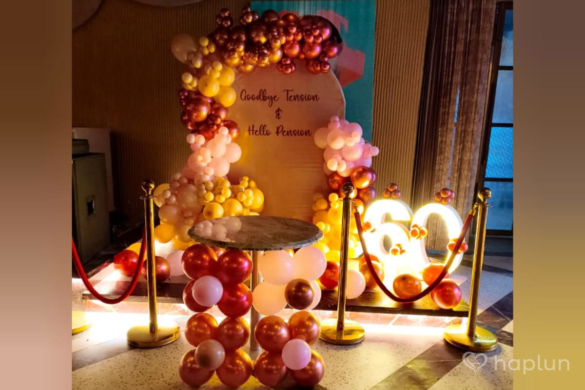 Balloon decoration at home