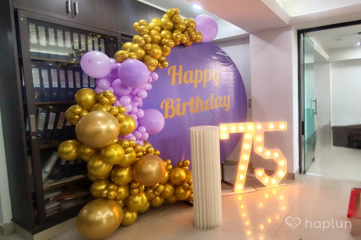 75th bithday balloon decoration