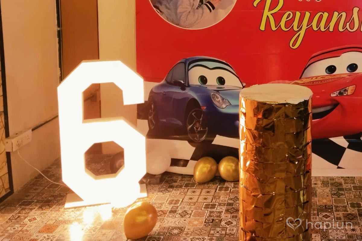 Surprise Racing Car Theme Decoration