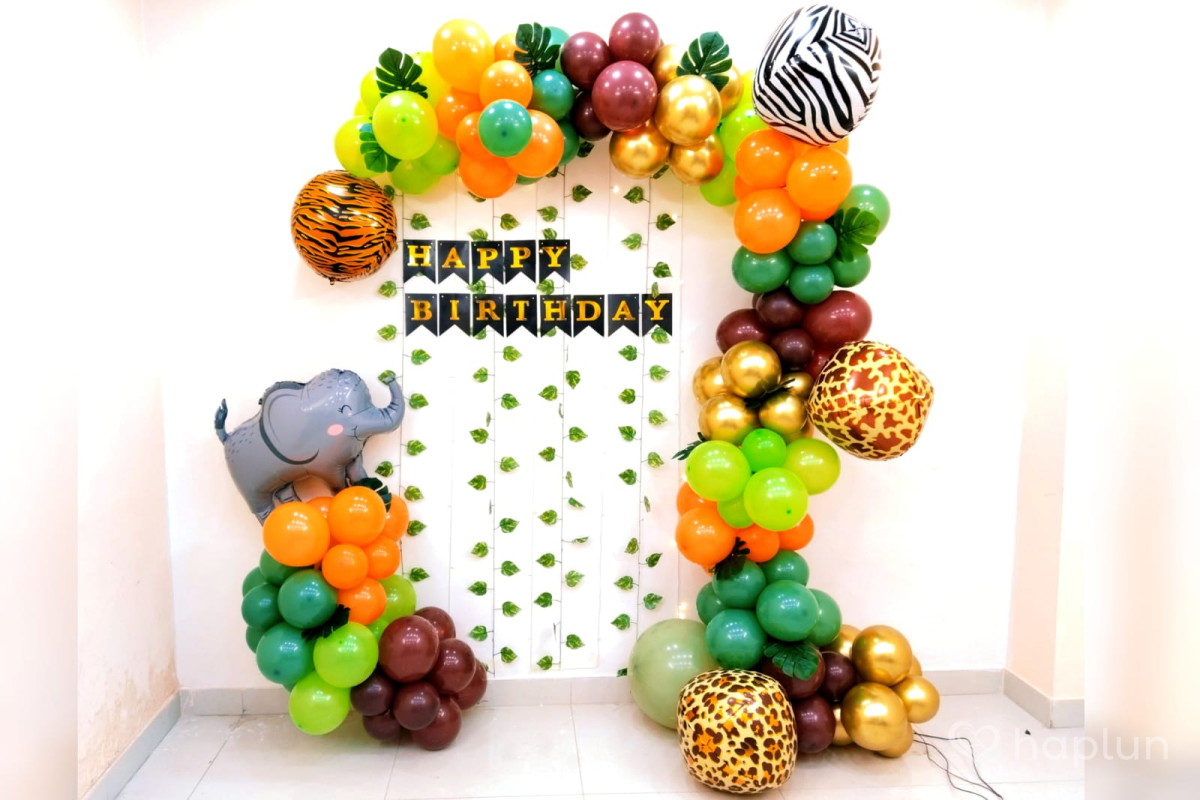 Jungle Joy Balloon Decoration