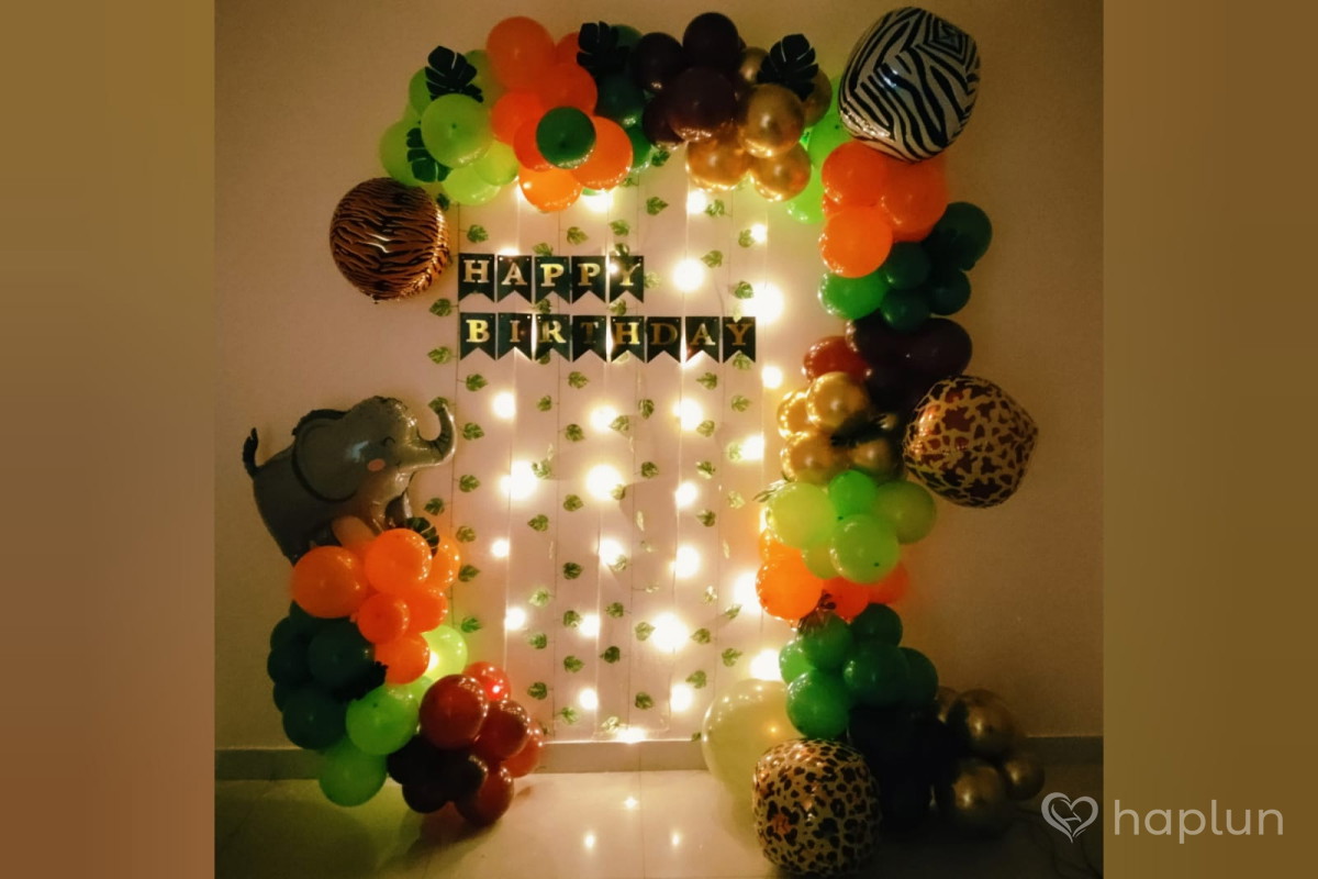 Jungle theme Balloon Decoration