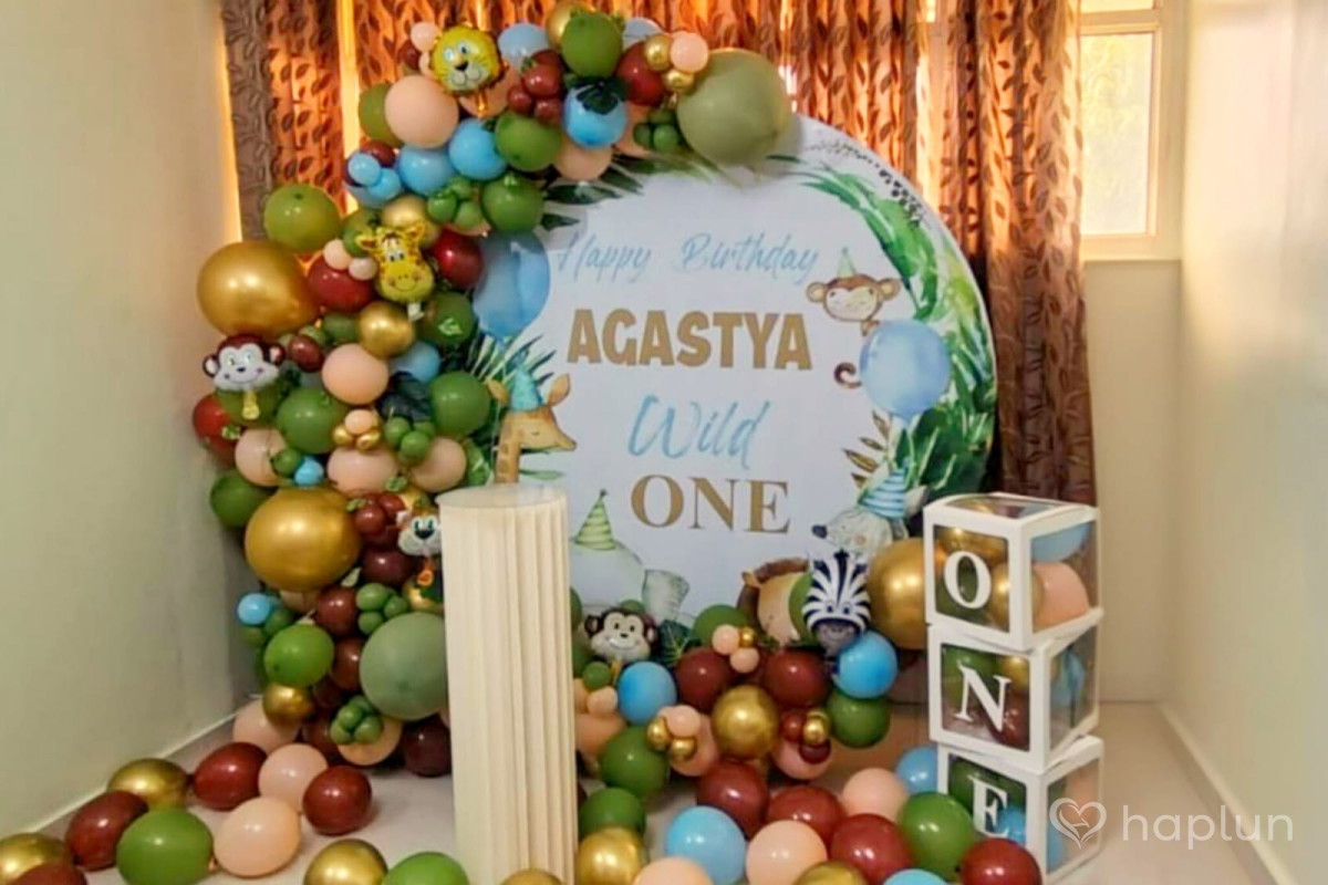 Mini Safari Jungle Theme Decor
