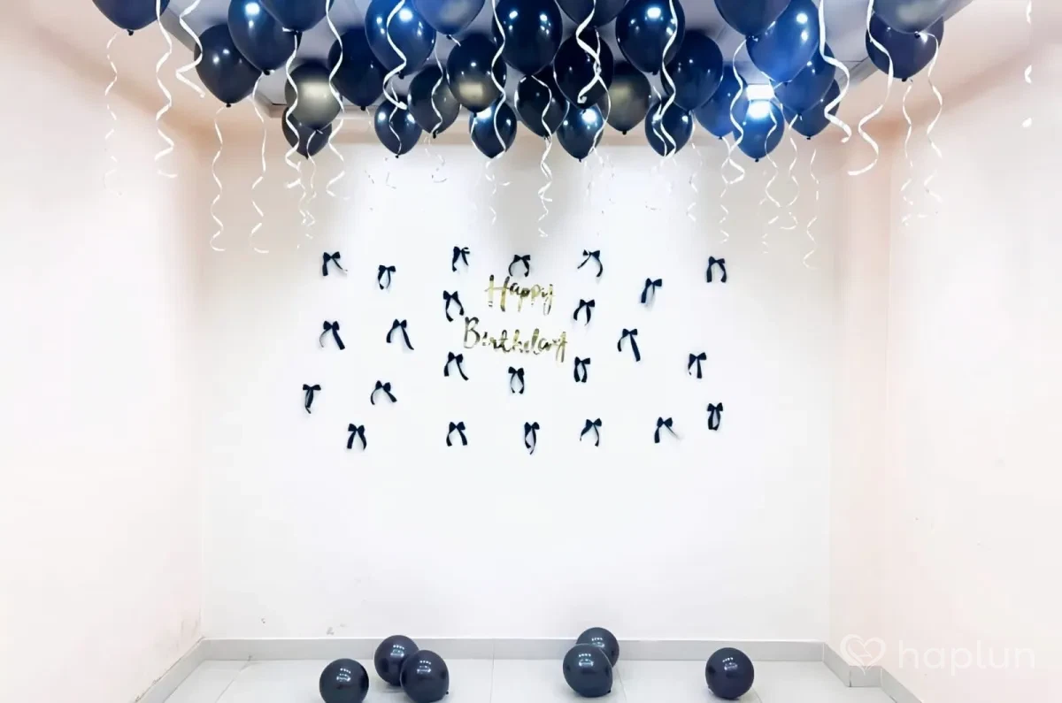 Simple Black Bow Birthday Decor