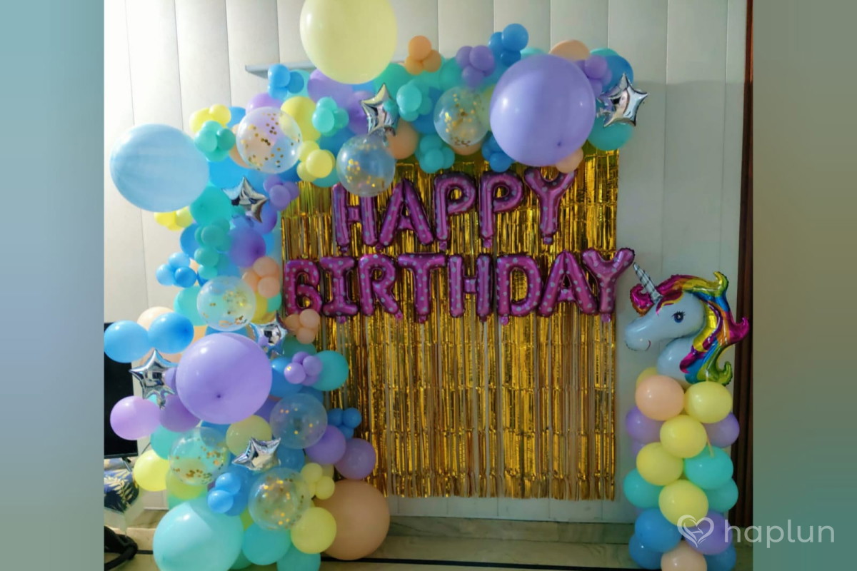 Surprise Unicorn Balloon Decor