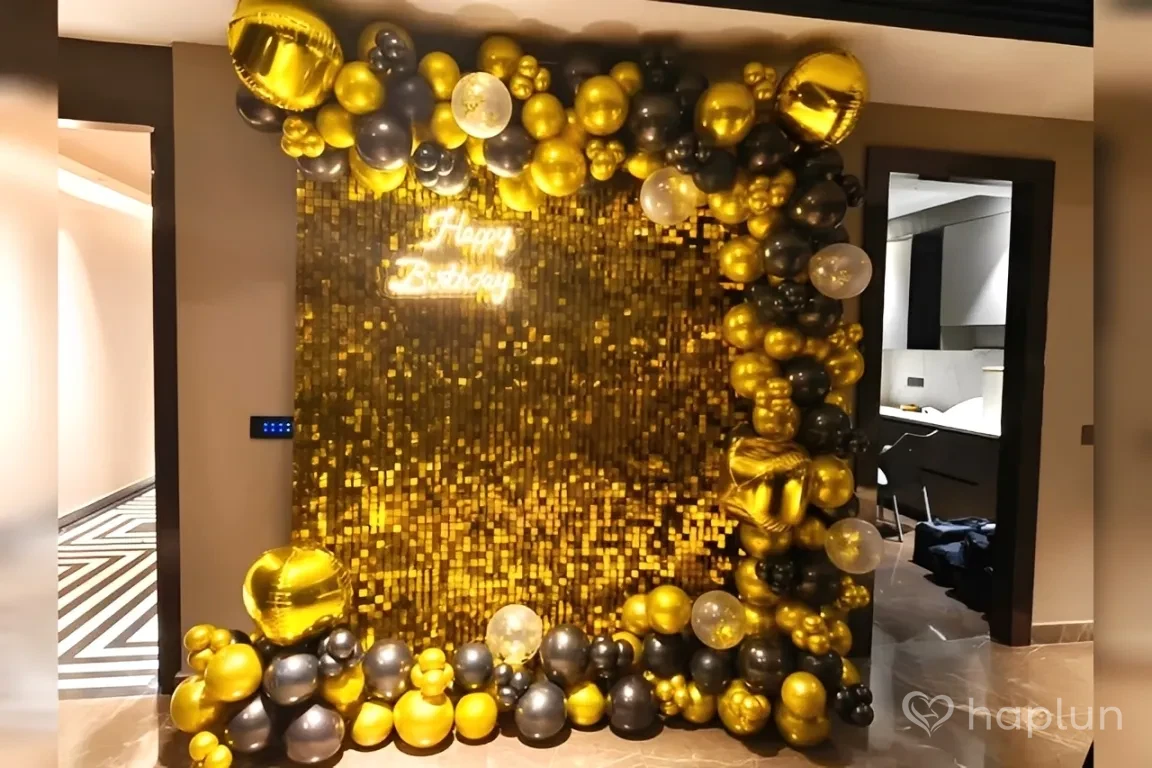 Black and Golden Sequin Balloon Decor