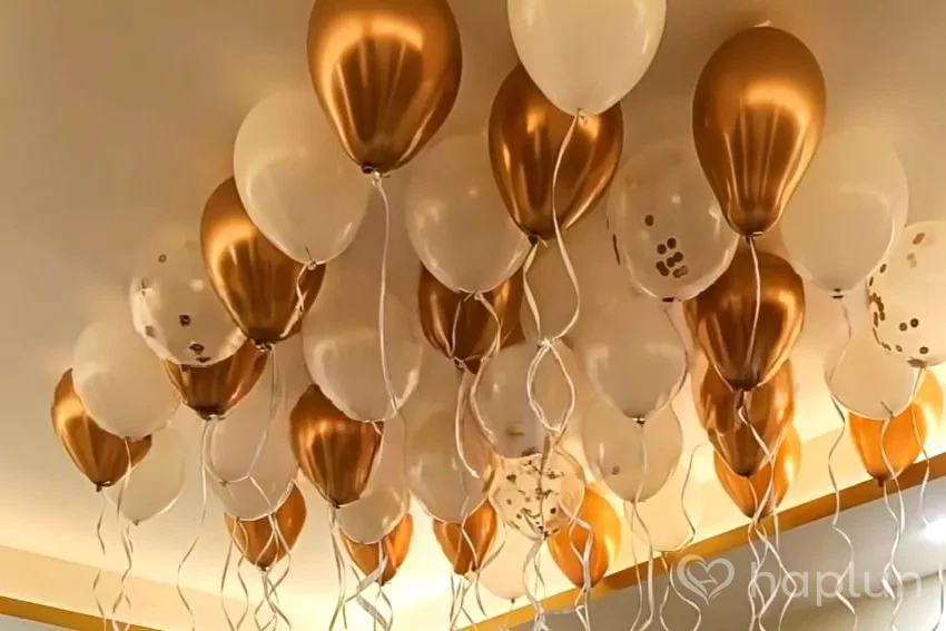 Chrome Balloon Surprise  Decor