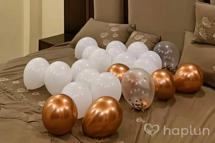Classic Birthday Decor