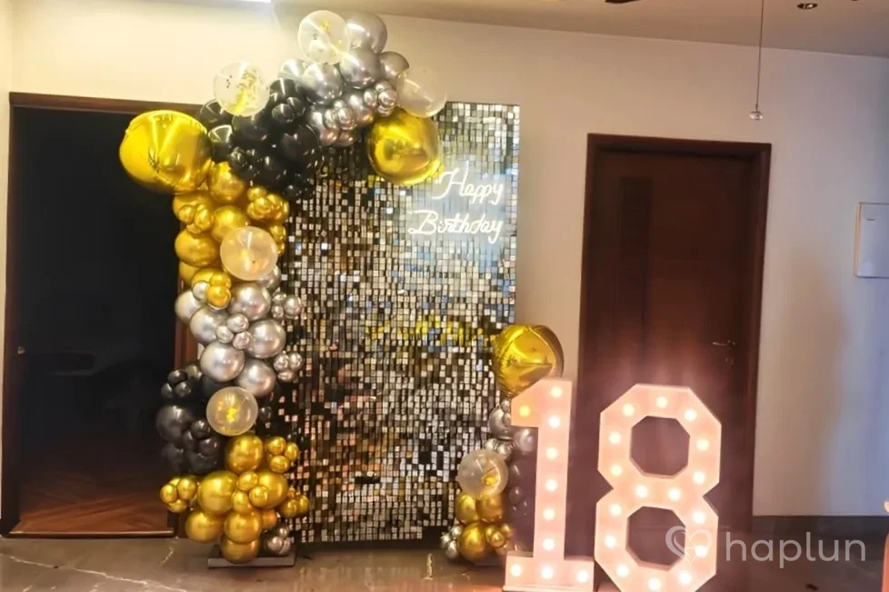 Elegant Golden & Silver Sequin Decor