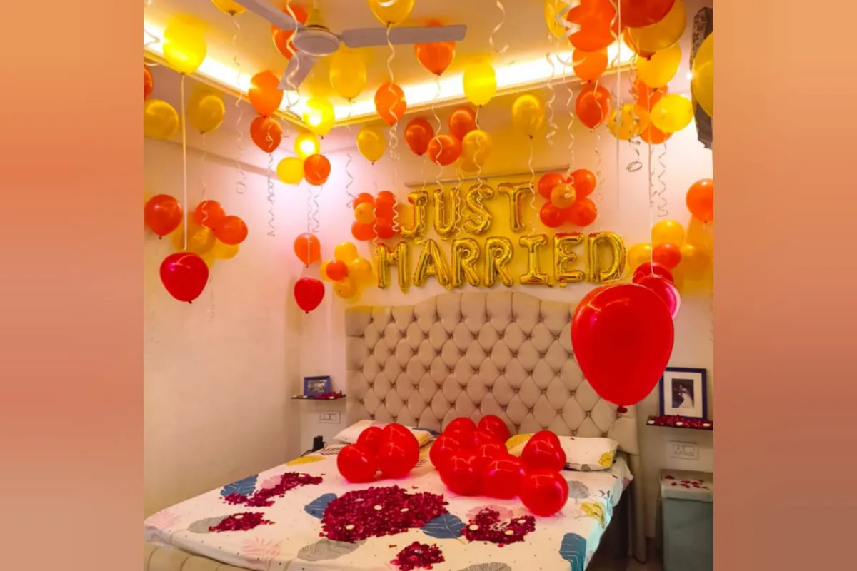 Just Married Romantic Room Decor