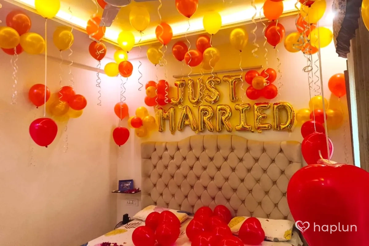 Romantic Red Newly Wedding Setup