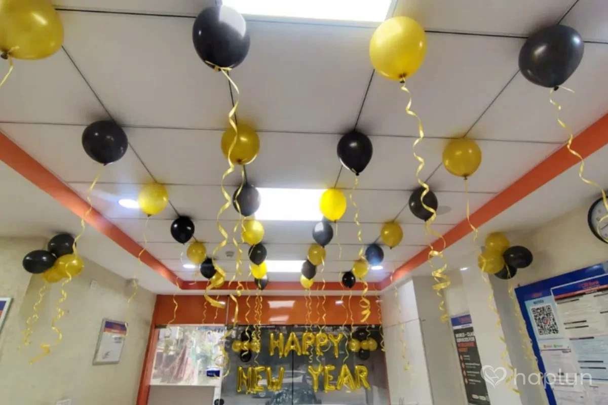 New Year Golden and Black Decor