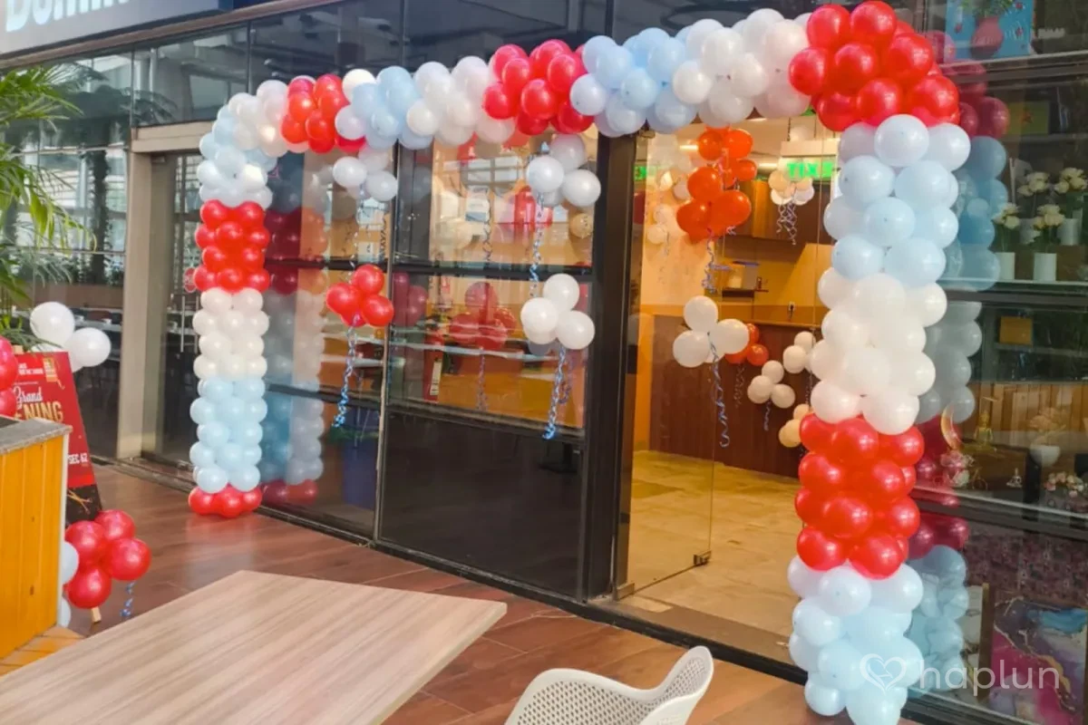 Festival Balloon Shop Decor