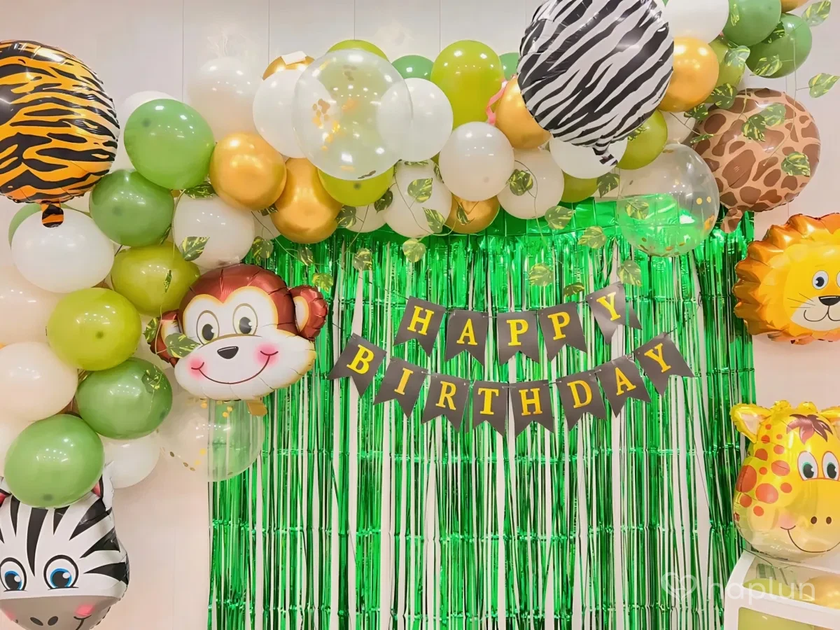 Animal Kingdom Birthday Decor